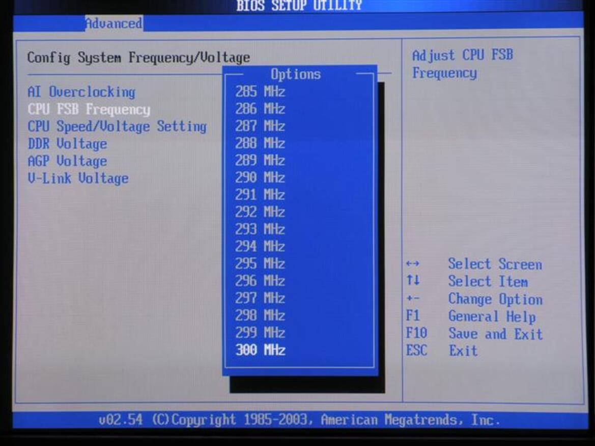 Asus A8V Deluxe "Wireless Edition" (Socket 939)
