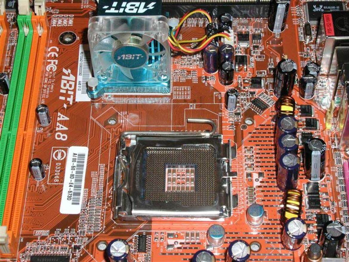 ABIT AA8 DuraMAX and ASUS P5AD2 Premium- New Alderwoods From The Big Dogs