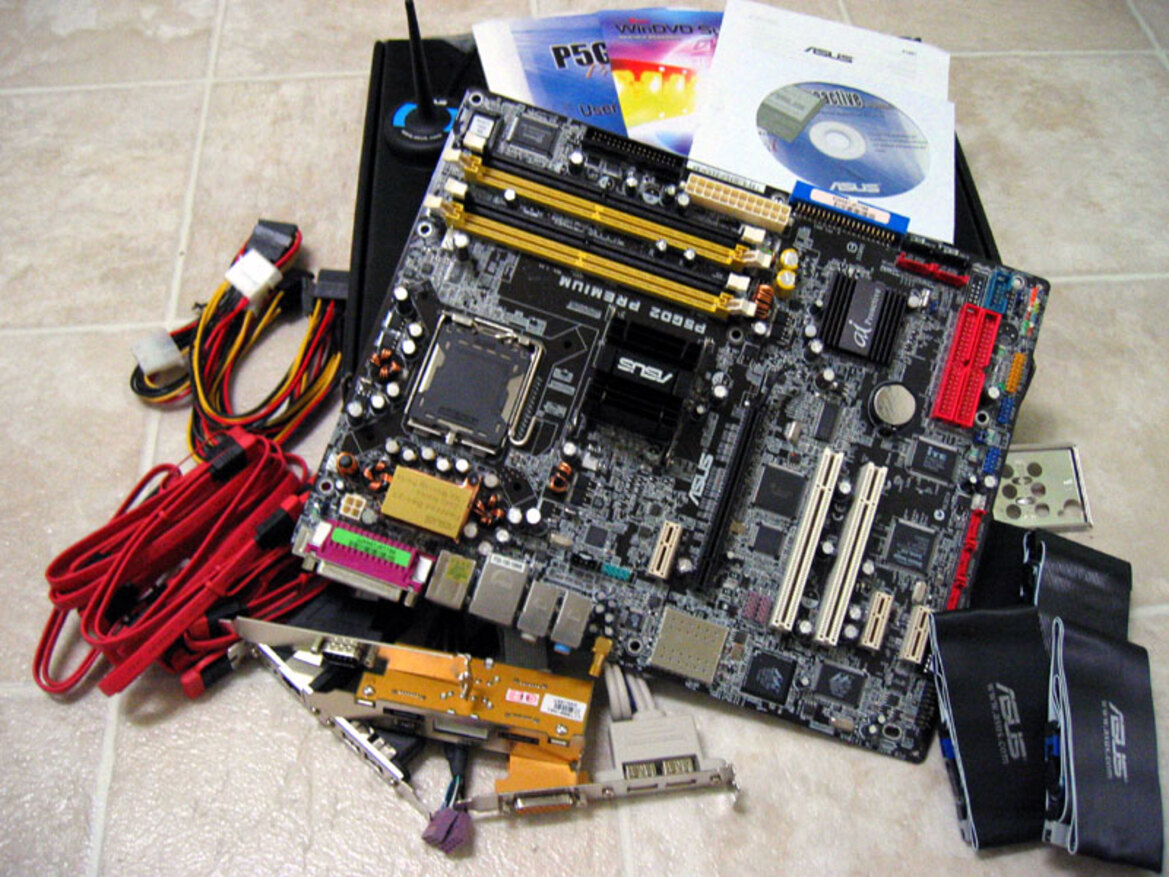 915P Chipset Roundup: ABIT AG8, ASUS P5GD2 Premium, and Foxconn 915A01-P