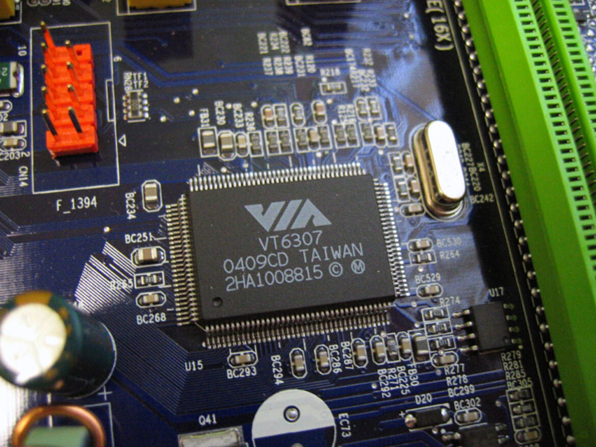 915P Chipset Roundup: ABIT AG8, ASUS P5GD2 Premium, and Foxconn 915A01-P
