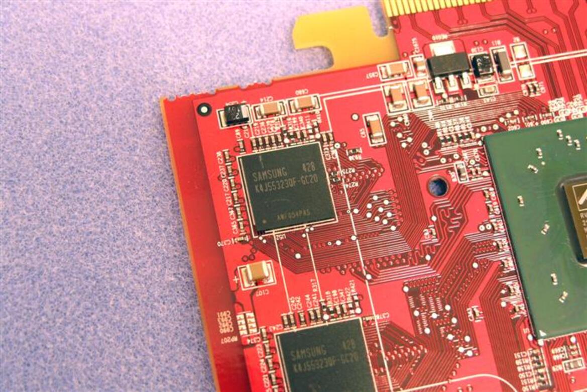 ATi Radeon X700 XT - ATi's Answer To The GeForce 6600