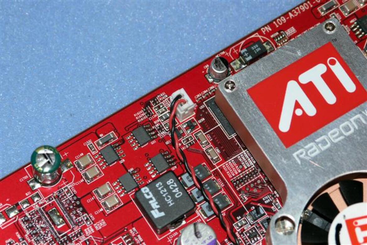 ATi Radeon X700 XT - ATi's Answer To The GeForce 6600
