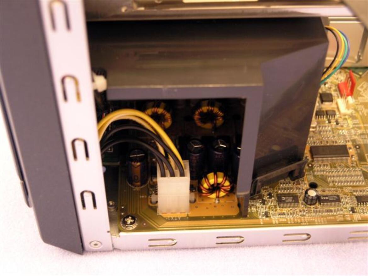 Shuttle's SB81P XPC