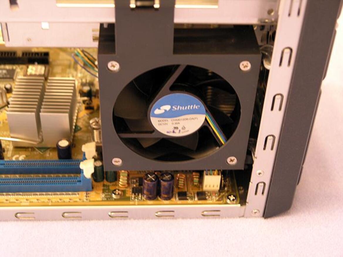 Shuttle's SB81P XPC