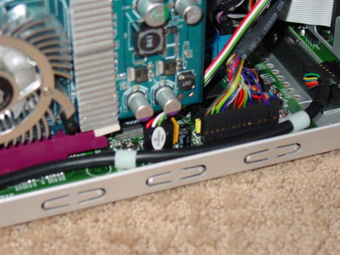 Epox eX5-320S SFF PC