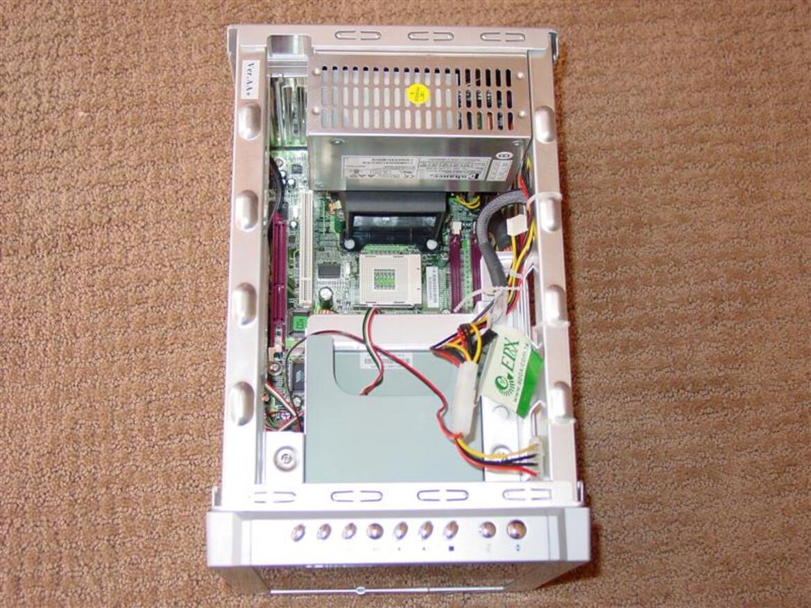 Epox eX5-320S SFF PC
