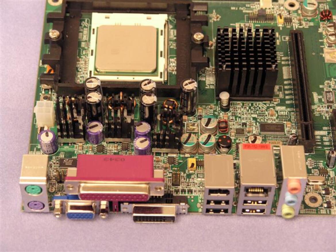 ATi RADEON XPRESS 200 Series: AMD Platform Chipsets