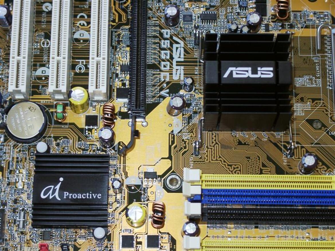 ASUS P5GDC-V Deluxe Vs. Soltek SL-915GPro-FGR - Intel 915G Doubleshot