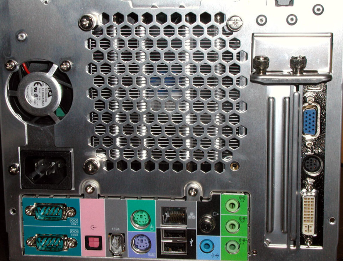 Shuttle SB77G5 - i875 LGA775 Socketed XPC