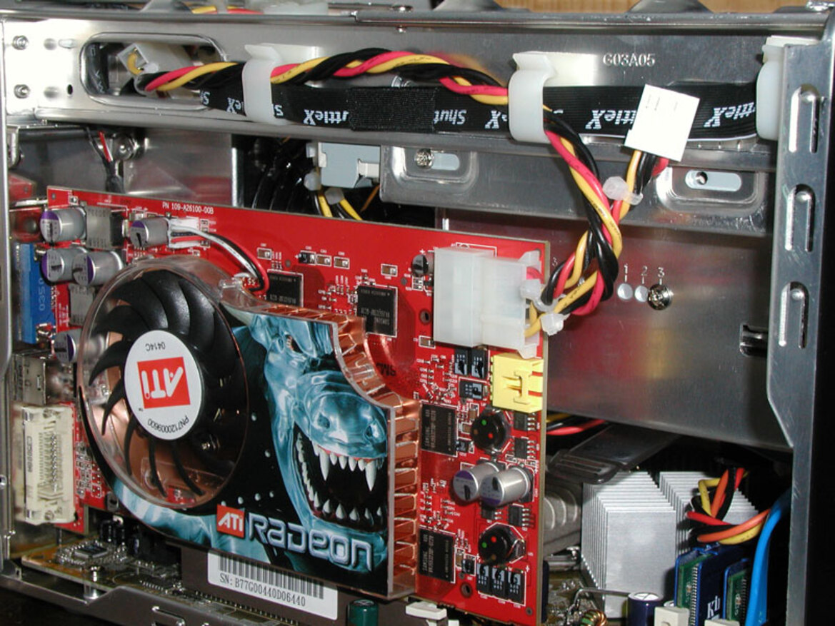 Shuttle SB77G5 - i875 LGA775 Socketed XPC