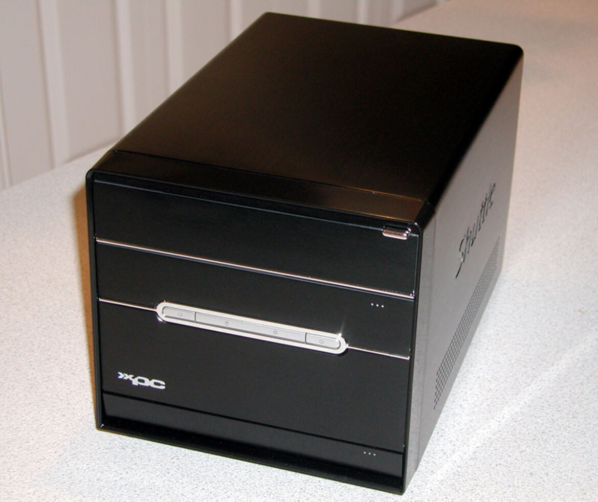 Shuttle SB77G5 - i875 LGA775 Socketed XPC