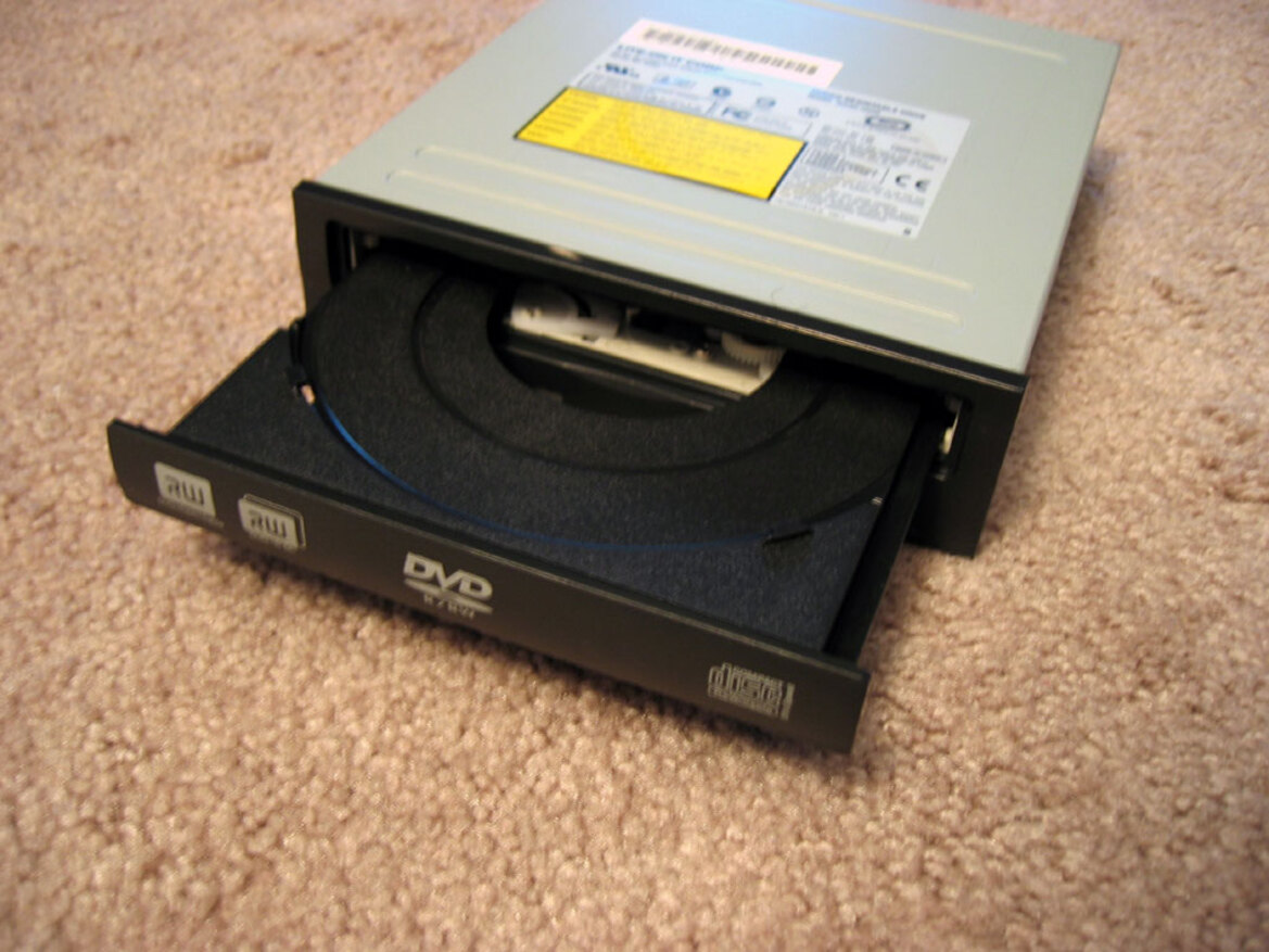 Dual-Layer DVD Burner Roundup