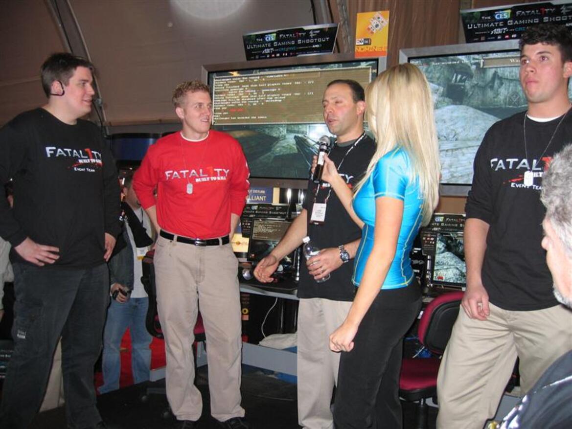 CES 2005 Photo-Report