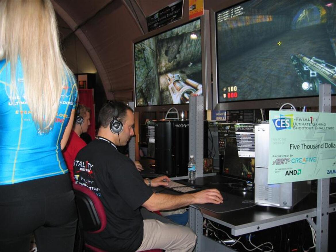CES 2005 Photo-Report