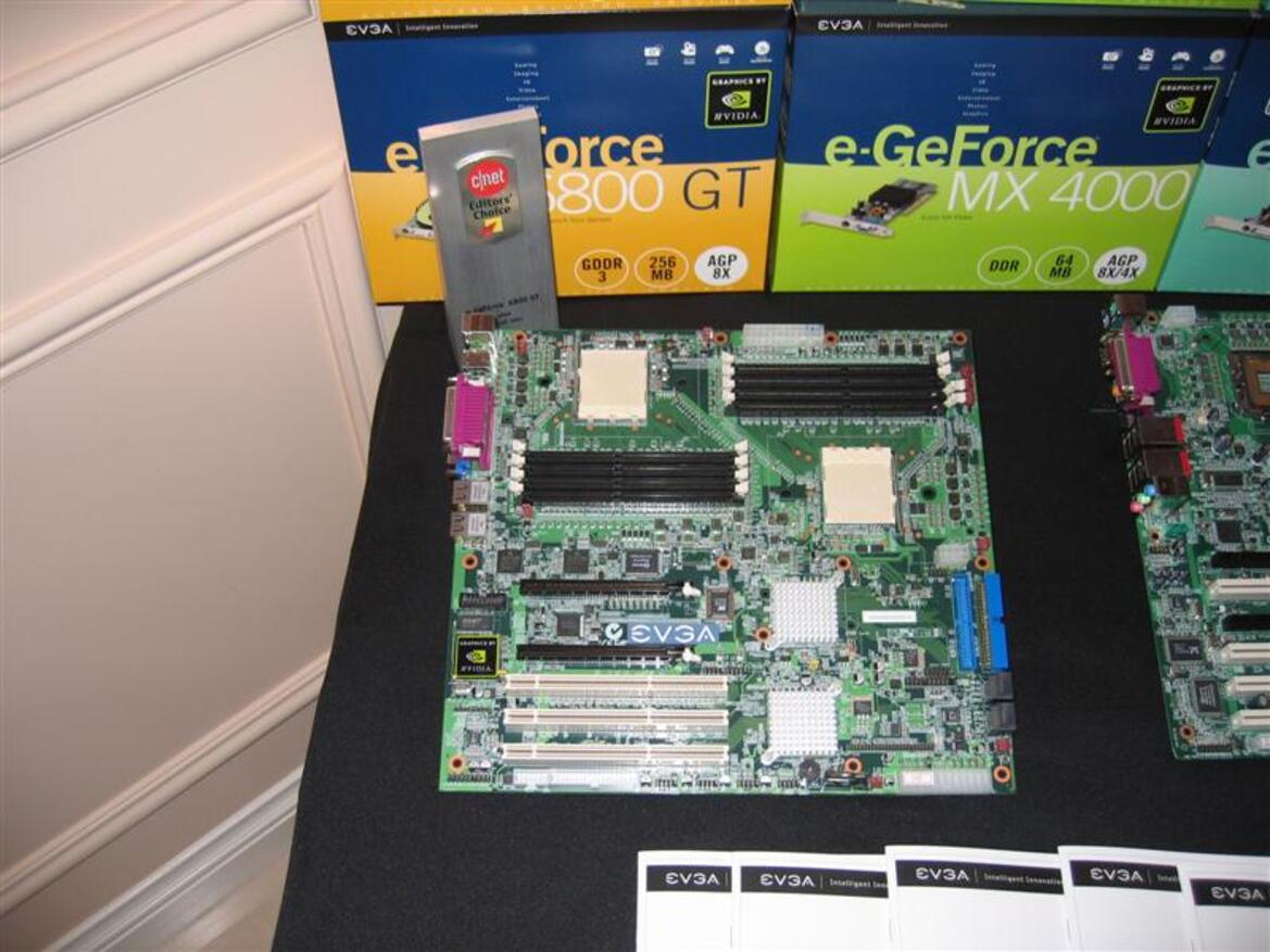 CES 2005 Photo-Report