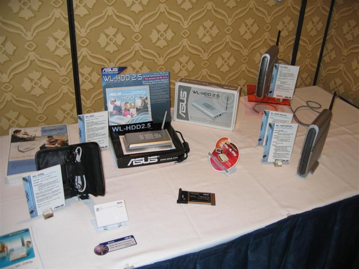 CES 2005 Photo-Report