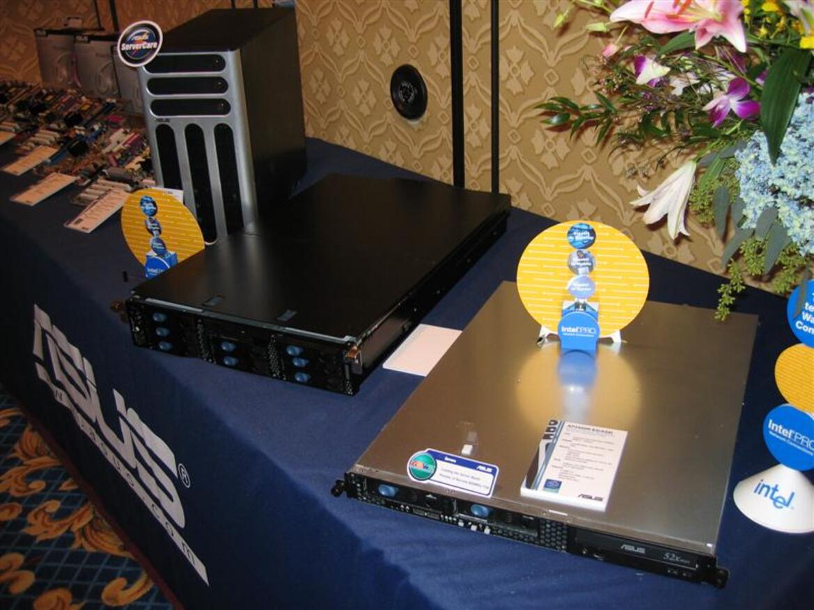CES 2005 Photo-Report