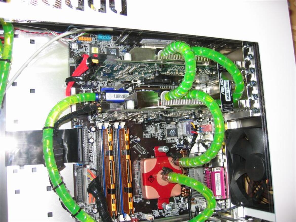 CES 2005 Photo-Report