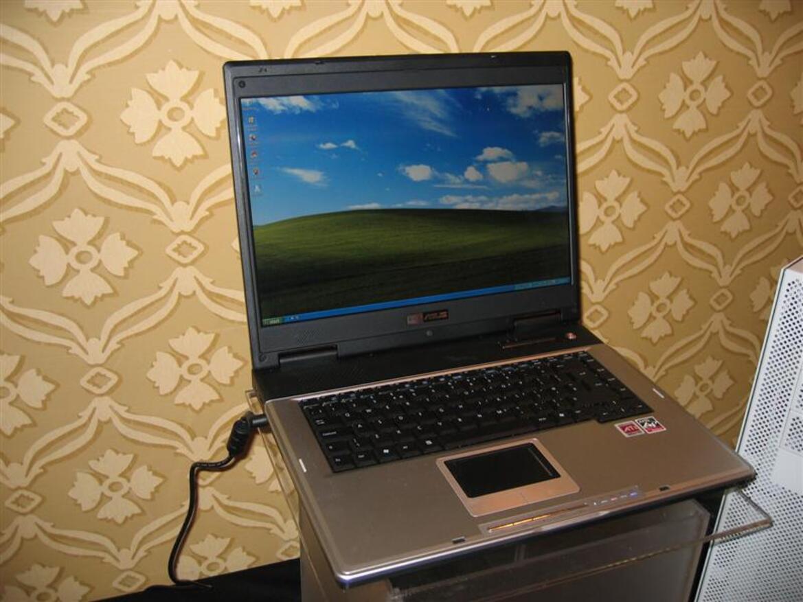 CES 2005 Photo-Report
