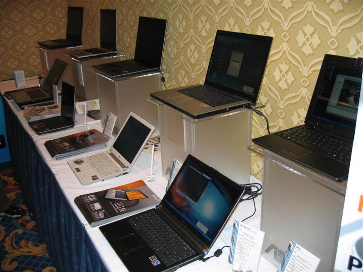 CES 2005 Photo-Report