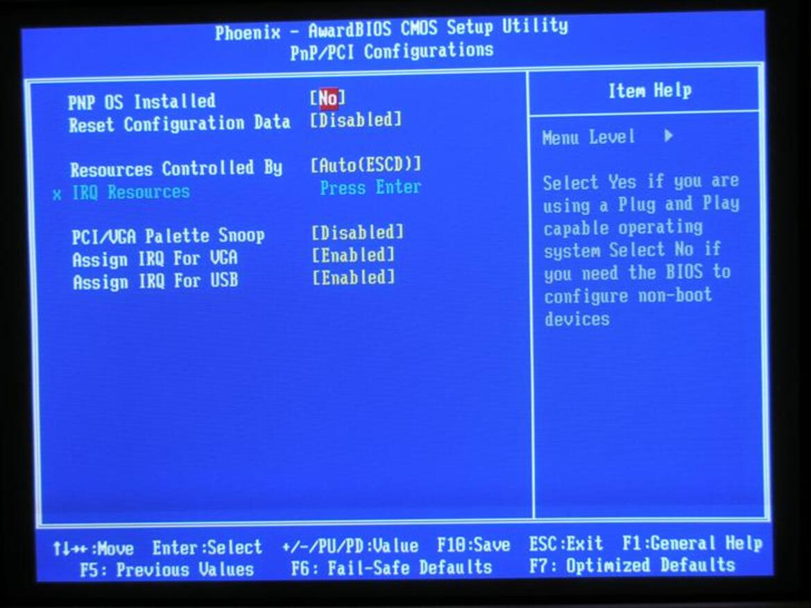 Soltek's QBic EQ3901-300P SFF PC