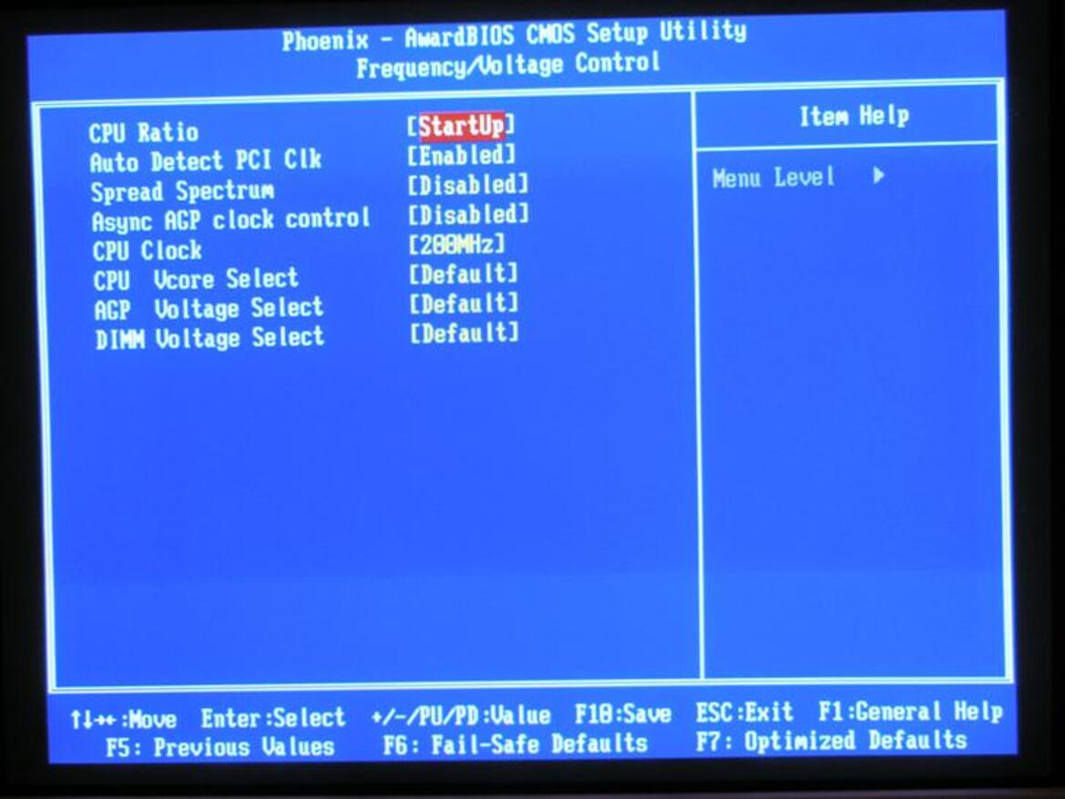 Soltek's QBic EQ3901-300P SFF PC