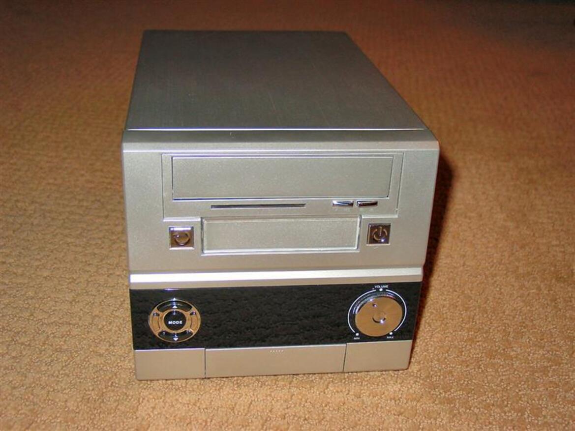 Skyhawk echo-Q IMC6375 SFF PC
