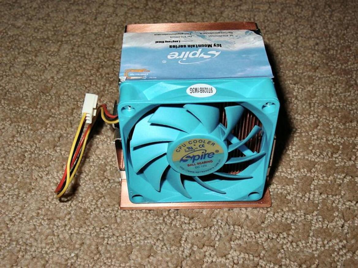 Skyhawk echo-Q IMC6375 SFF PC