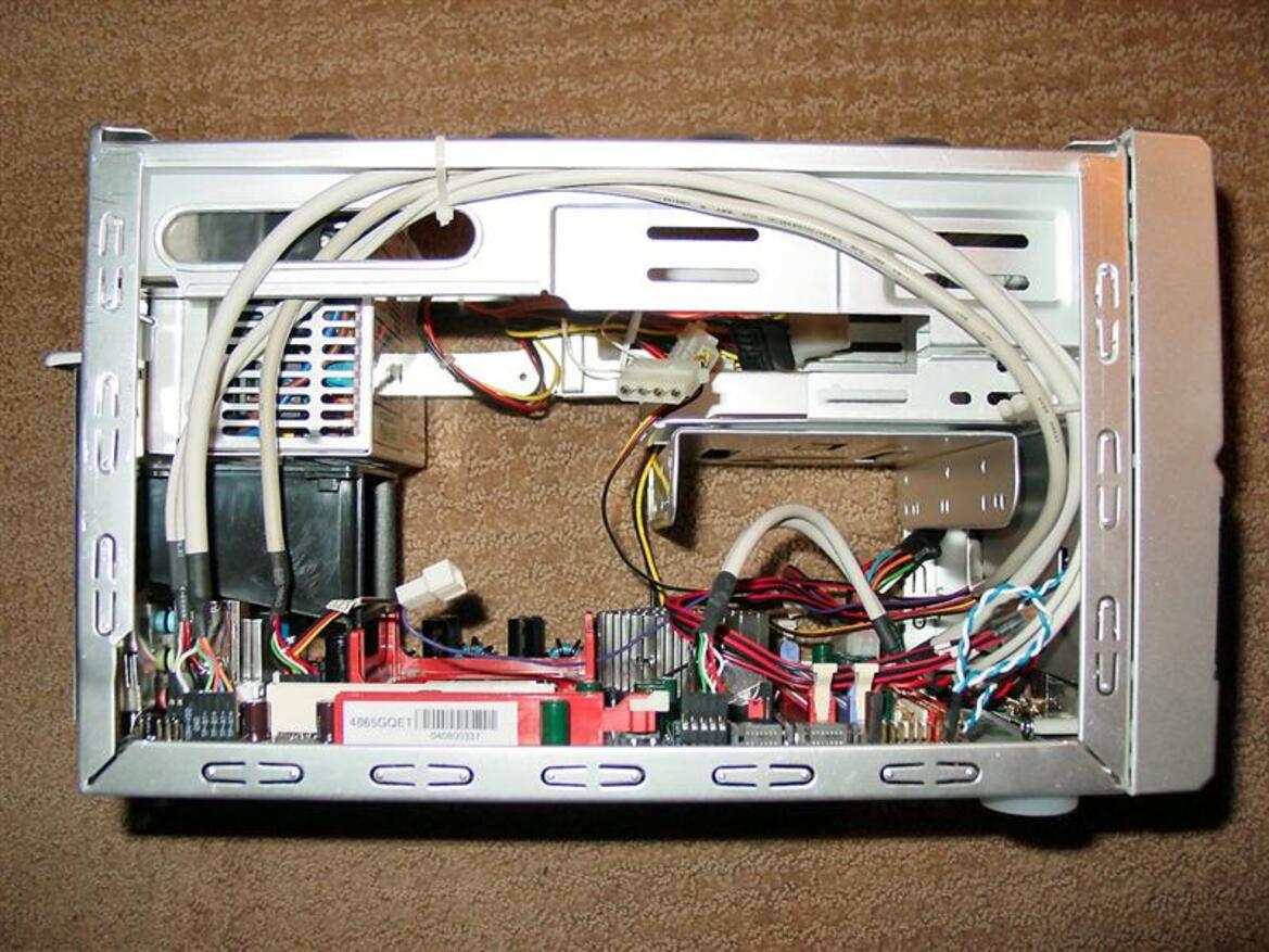 Skyhawk echo-Q IMC6375 SFF PC
