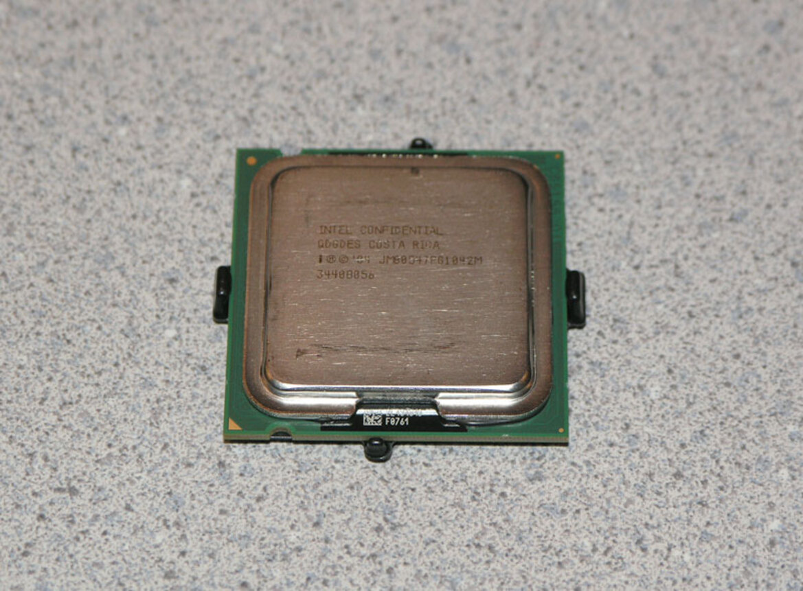 Intel Pentium 4 6XX Sequence and 3.73GHz Extreme Edition Processors