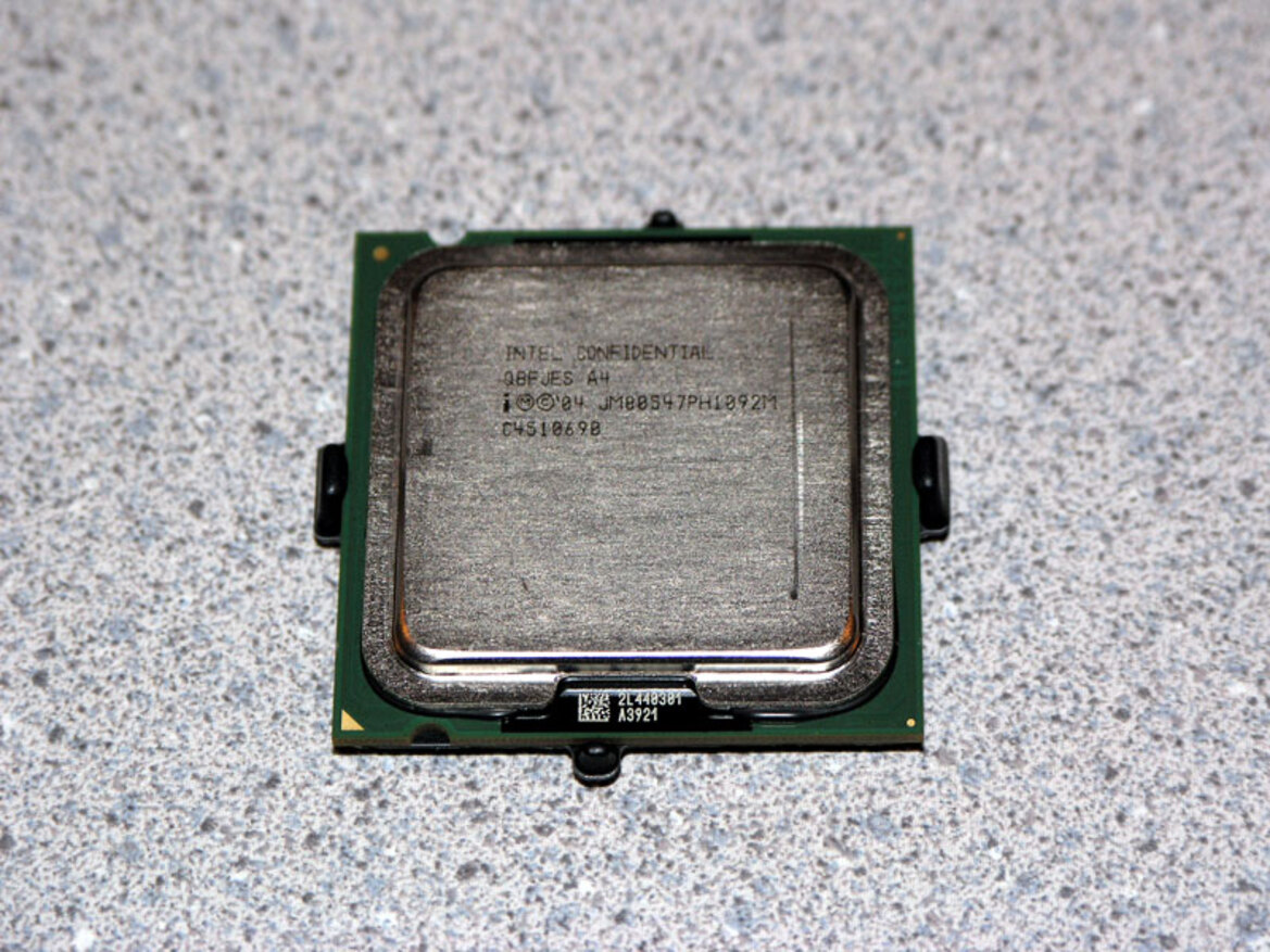 Intel Pentium 4 6XX Sequence and 3.73GHz Extreme Edition Processors
