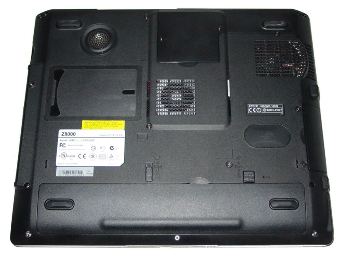 Asus Z80K: Athlon 64 DTR Notebook