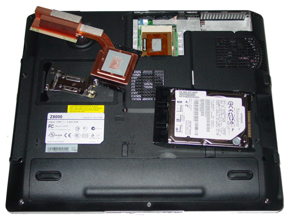 Asus Z80K: Athlon 64 DTR Notebook
