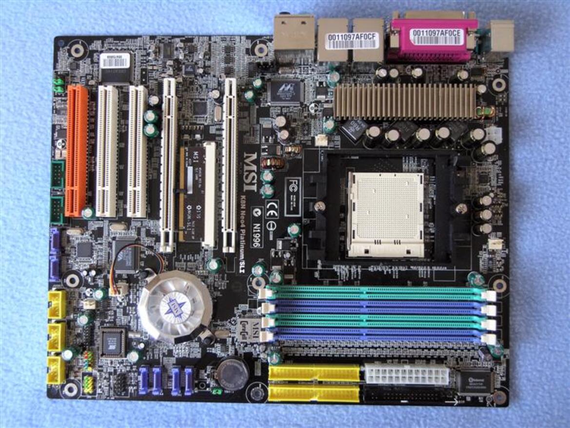 nForce 4 SLI Motherboard Round-Up