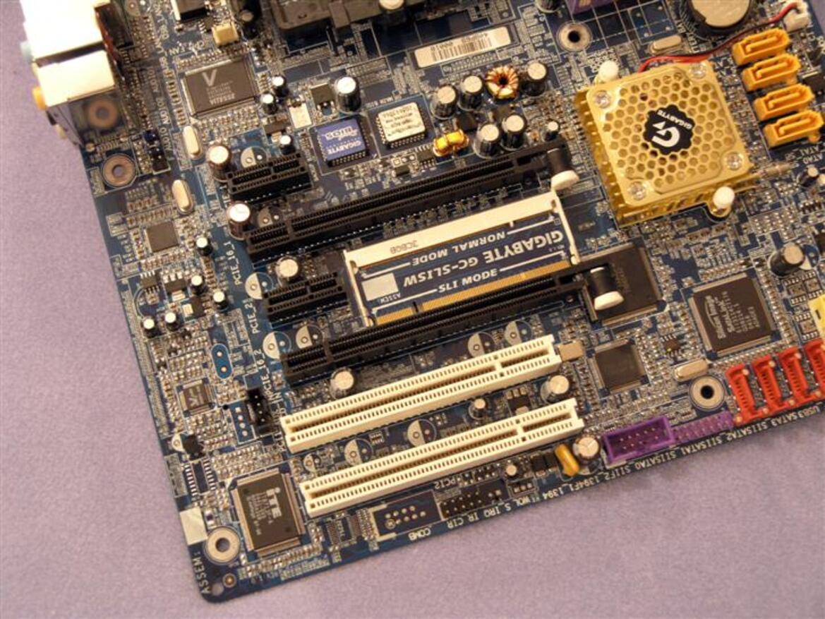 nForce 4 SLI Motherboard Round-Up