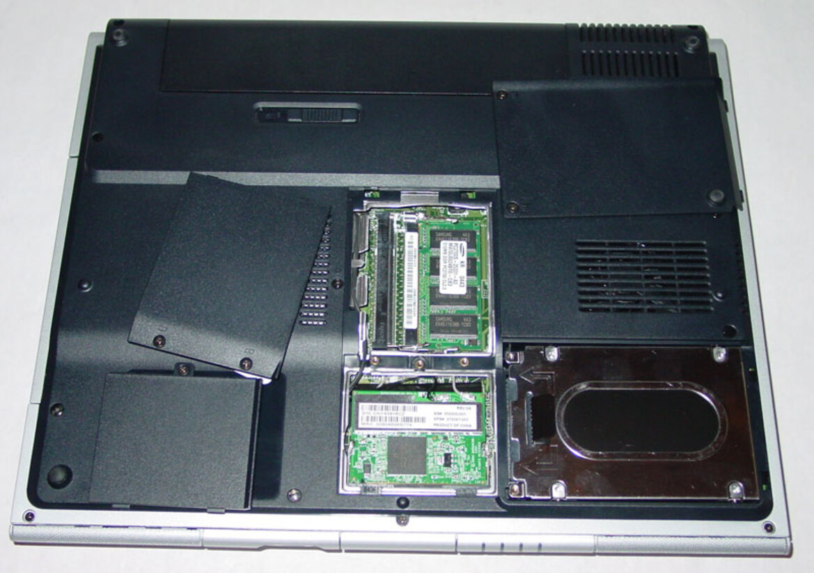 HP Pavilion ZE2000
