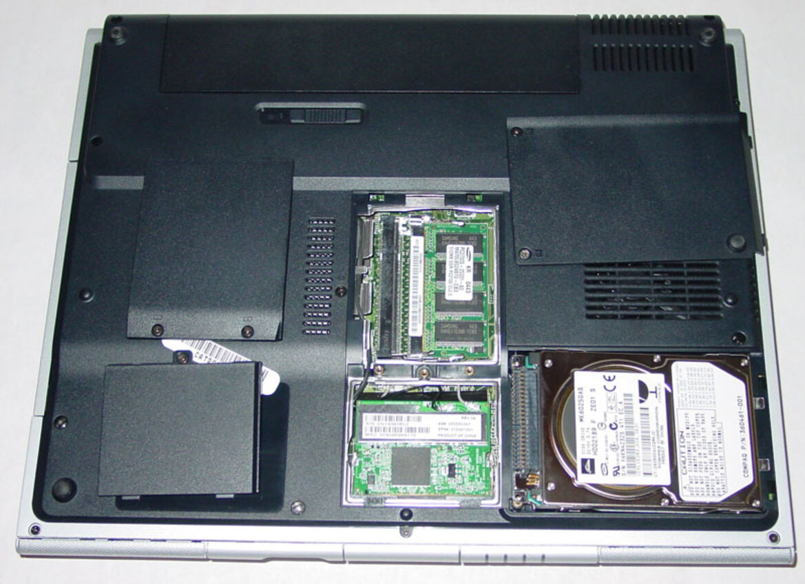 HP Pavilion ZE2000