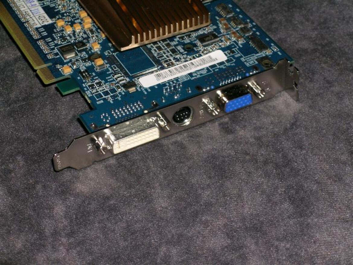 Gigabyte's GV-RX80256D X800 Turbo Silent Pipe Video Card