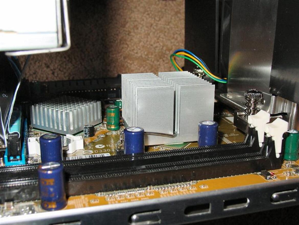 Shuttle SB95P v2 SFF XPC