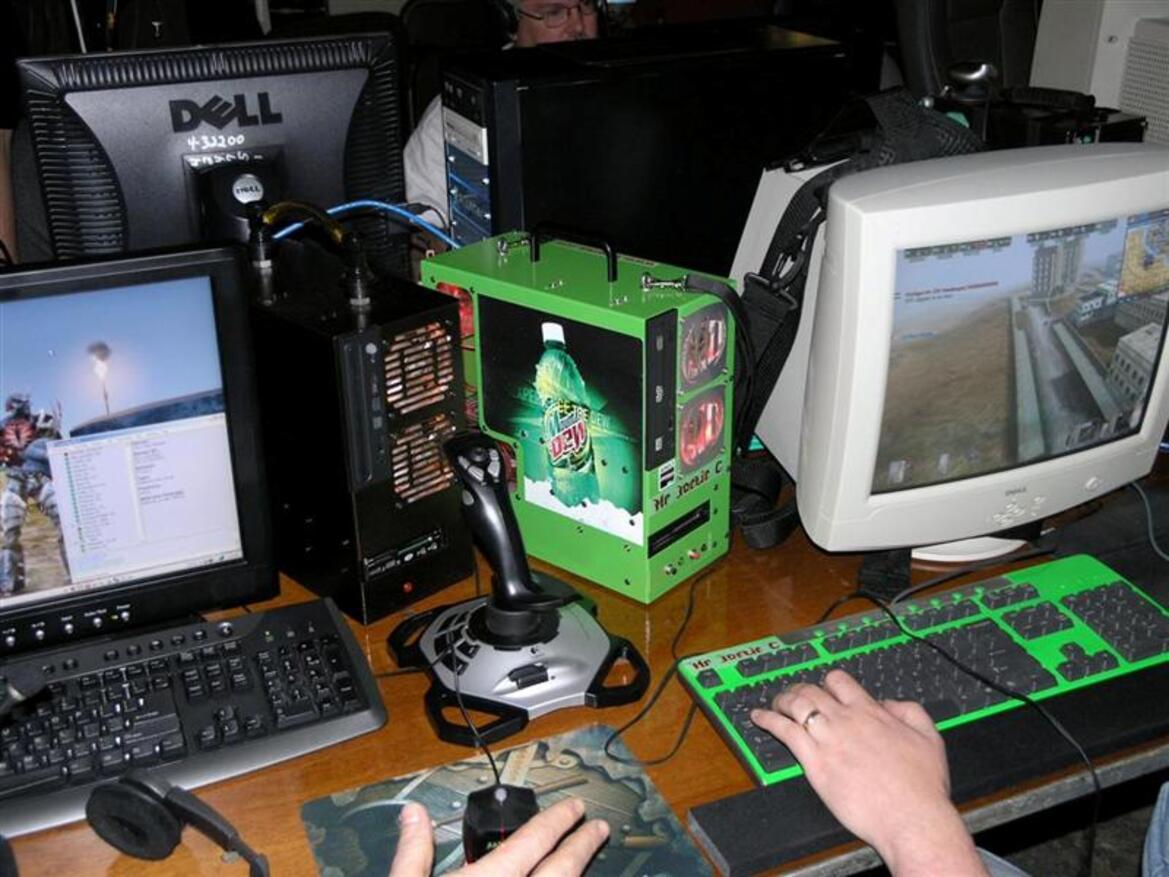 LPANE Nor'Easter 2005 LAN Party