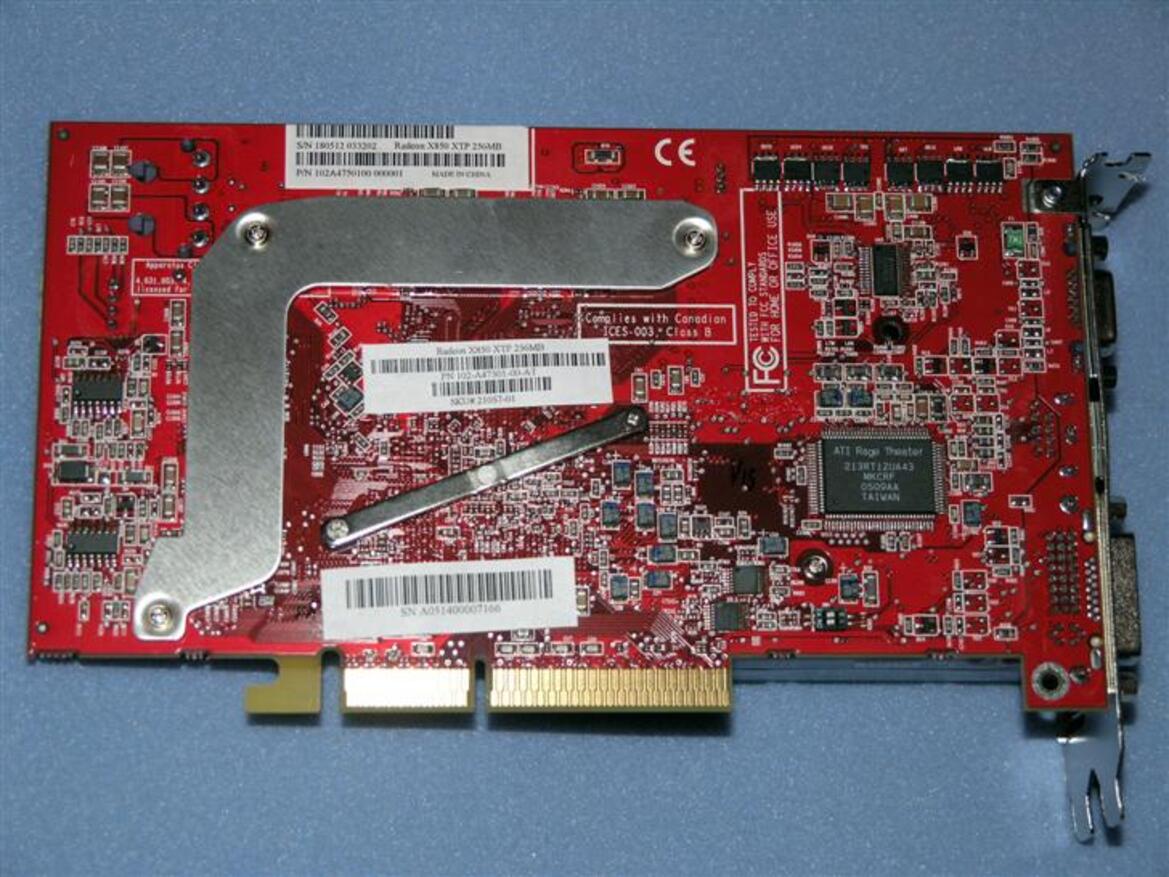 Sapphire Radeon X850 XT PE: AGP 8X