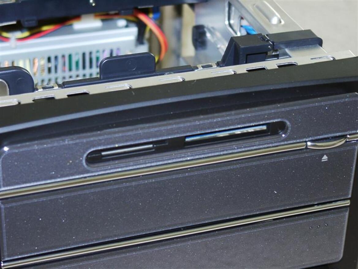 Shuttle SD31P Small Form Factor XPC