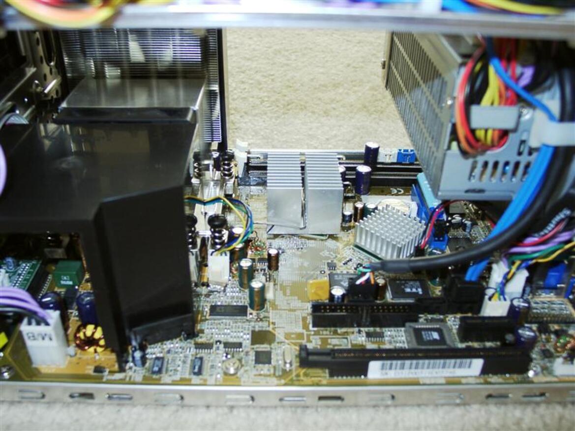 Shuttle SD31P Small Form Factor XPC