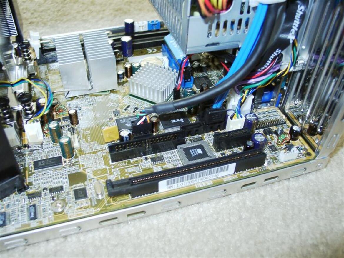 Shuttle SD31P Small Form Factor XPC