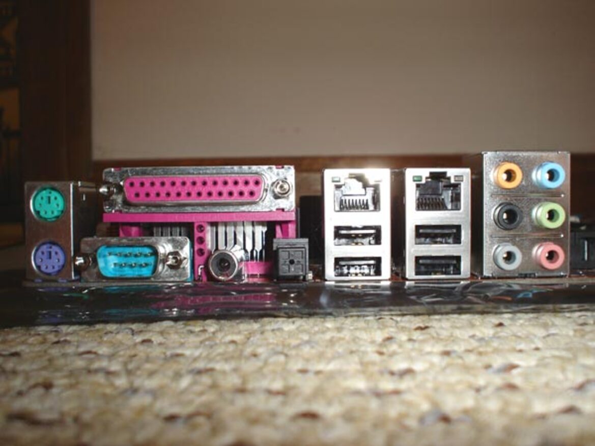 Foxconn WinFast NF4SK8AA-8EKRS