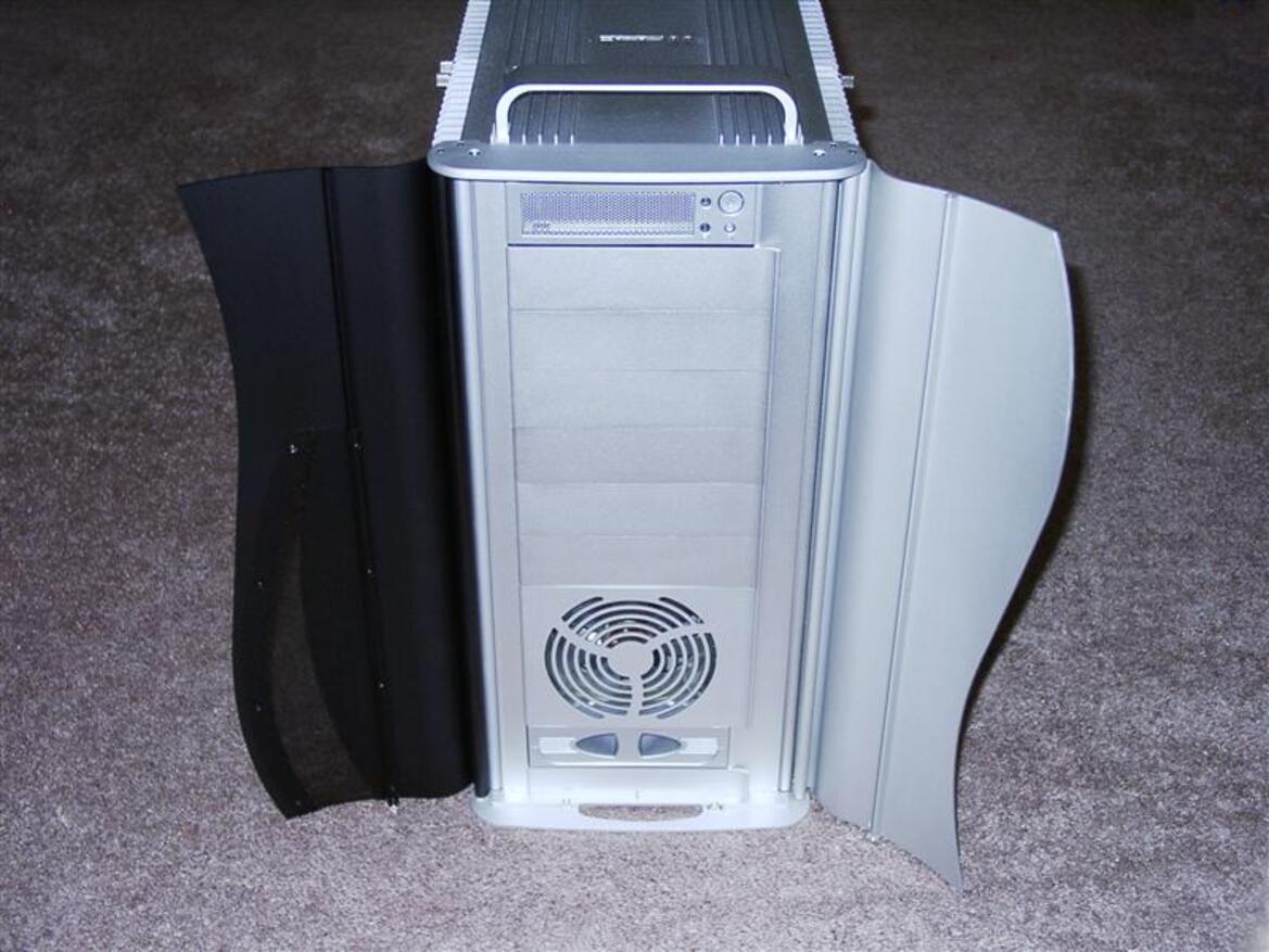 Thermaltake Tai Chi Aluminum Extrusion Case