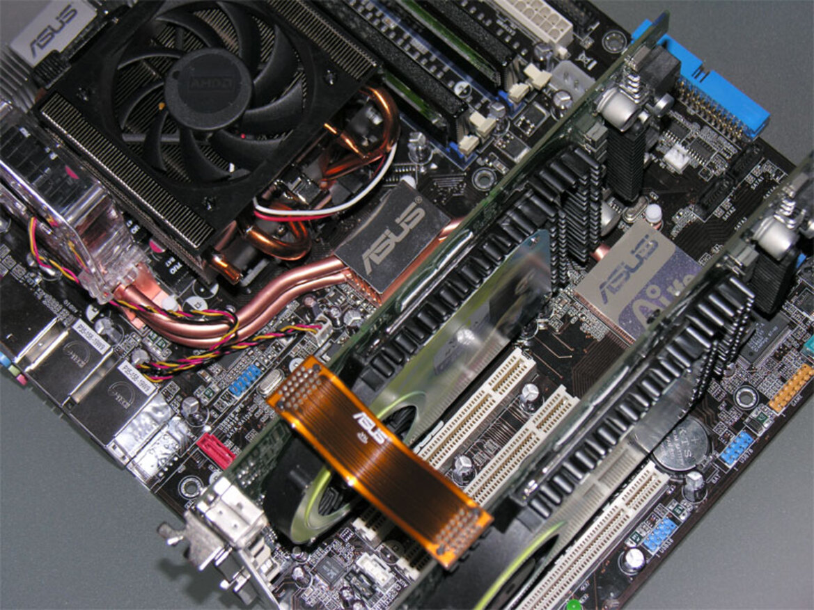 ASUS A8N32 SLI Deluxe - nForce 4 SLI X16 Unleashed