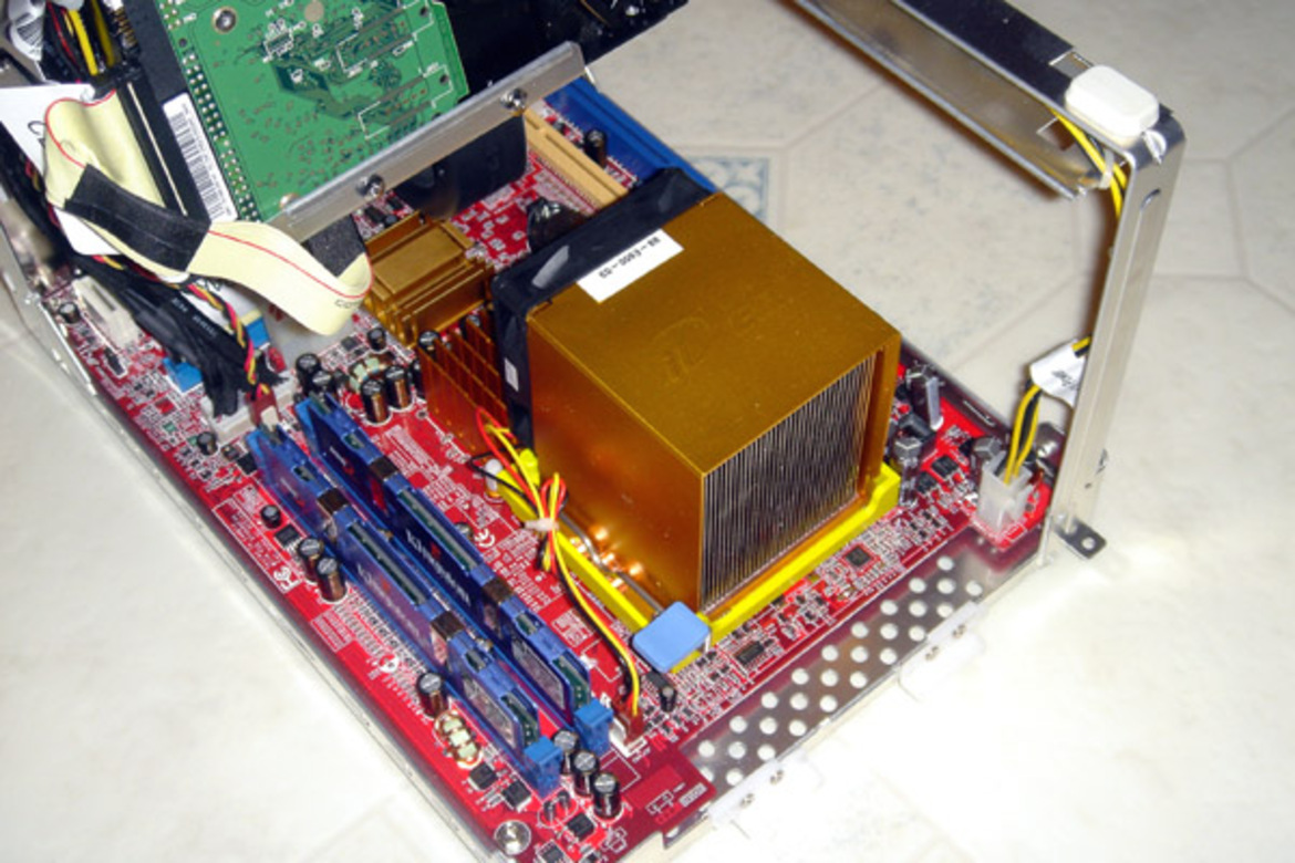 Biostar iDEQ 350G SFF PC