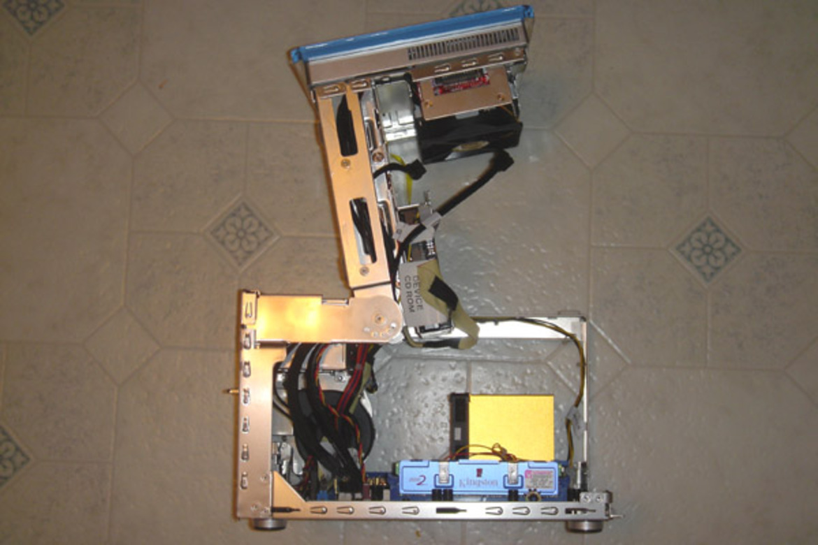 Biostar iDEQ 350G SFF PC