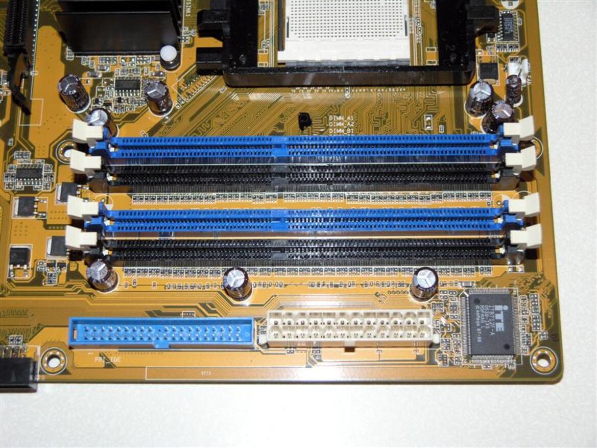 CrossFire Xpress 1600 Motherboards: DFI, Asus, ECS